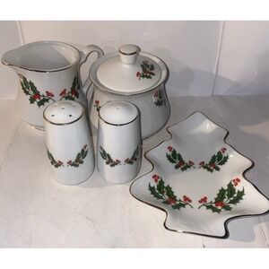 Christmas Holly Fine Porcelain Set